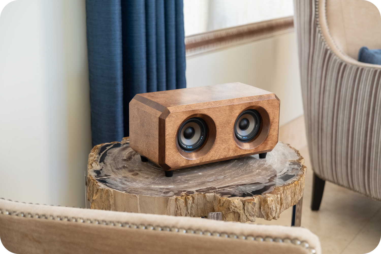 Riverwood Acoustics premium Bluetooth Speaker is the the Hudson Model.